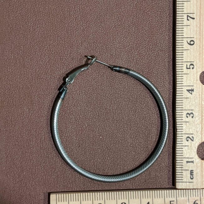 Hoop w/ Wire + w/post